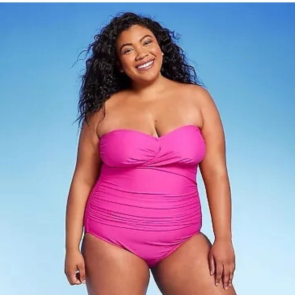 Kona Sol Women's One-Piece Swimsuit in Bright Pink - Size 14
